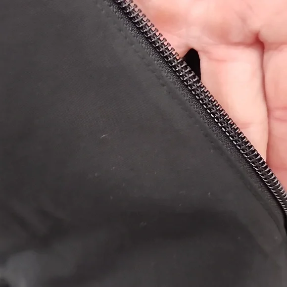 L.L.Bean Womens Black 3-Season Bomber jacket sz Medium - Picture 6 of 10